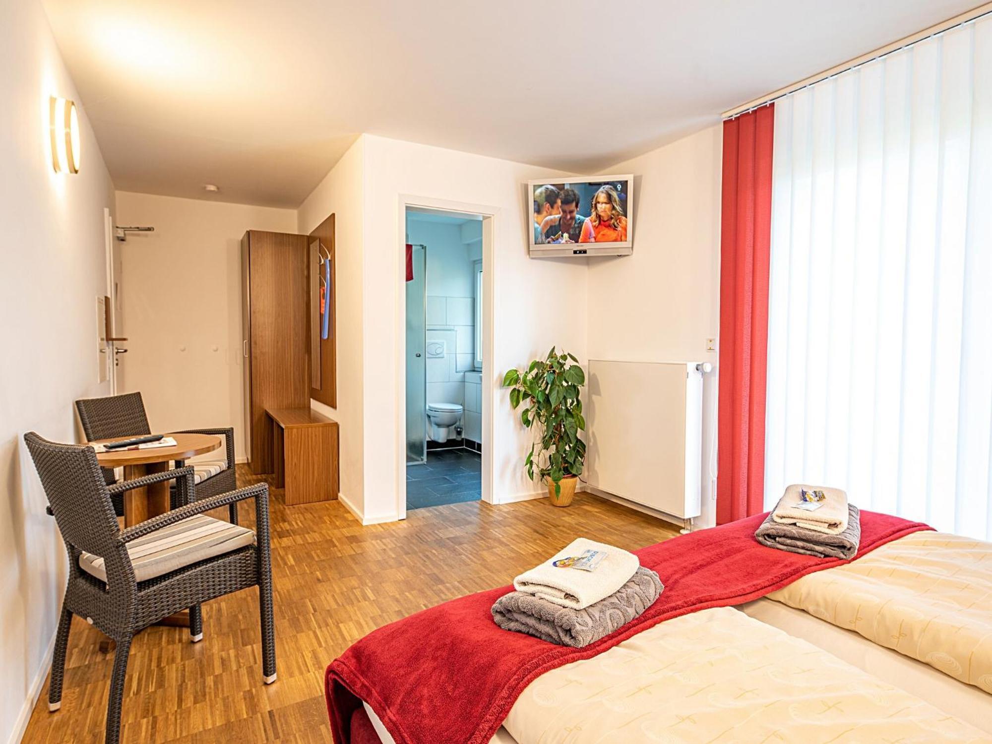 Pension Zum Bergmann Bohlen  Quarto foto